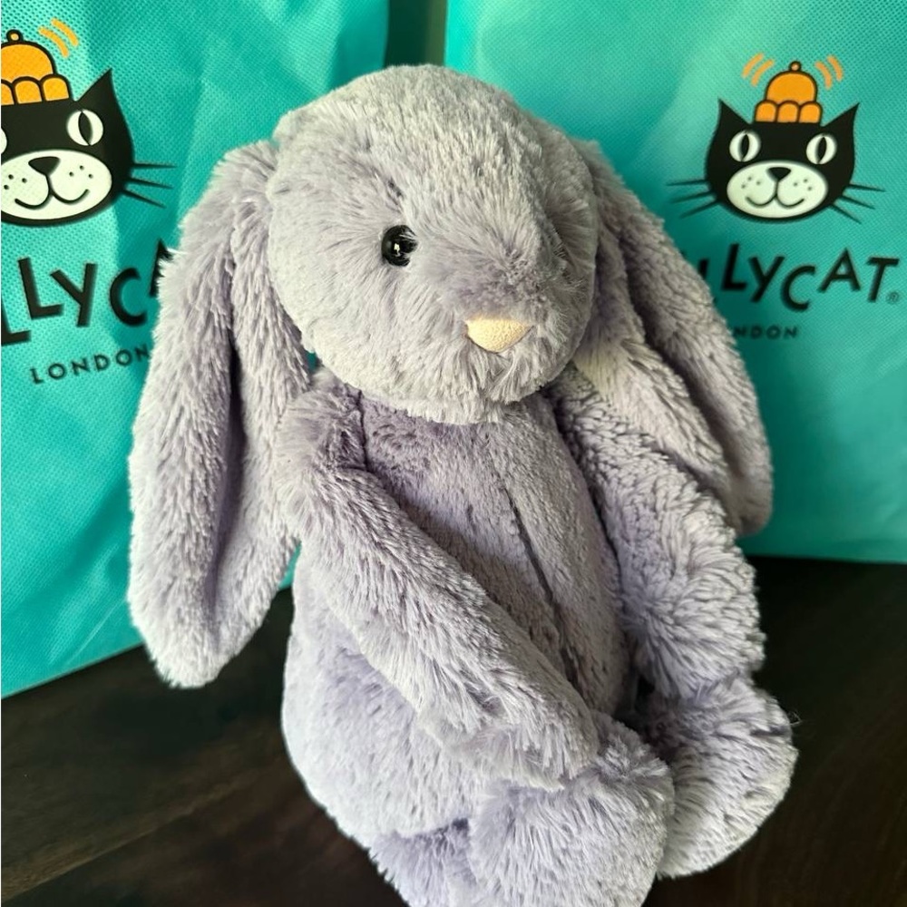 Jellycat Viola Bashful Bunny Plush NWT